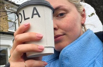 The Hot Girl Walk Playlist — Estée Lalonde