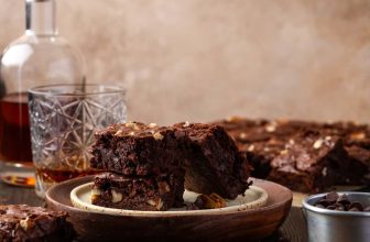 Bourbon Pecan Brownies | Cookies and Cups