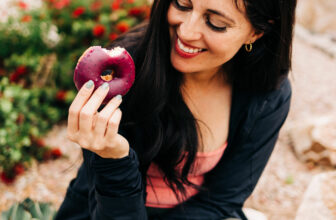 Healthy foods to curb sugar cravings