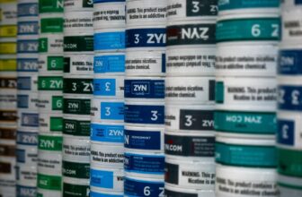 The Confusing and Extremely Online Politics of Zyn Nicotine Pouches