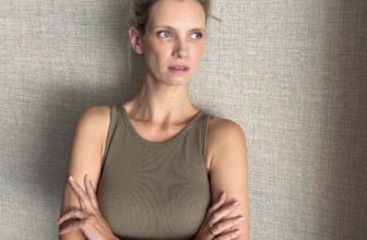 The Uniqlo Ribbed Sleeveless Bra Top