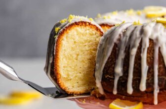 Old Fashioned Lemon Pound Cake