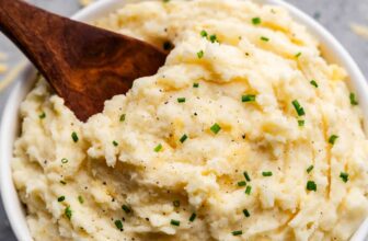 Smoked Gouda Mashed Potatoes – The Stay At Home Chef
