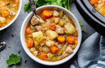 Slow Cooker Green Chile Pork Stew