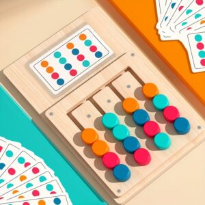 Jogo Educativo de Madeira Colorido – Jogo de Correspondência de Cartas de Quatro Cores & Brinquedo de Desenvolvimento de Pensamento Estratégico, Melhora o Aprendizado Precoce & Reconhecimento de Cores, com Peças Vibrantes Vermelho/Verde/Azul/Amarelo para Crianças, Jogos Educativos para Crianças
