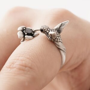 Anel Aberto Vintage Simples com Beija-flor e Flor Antiga