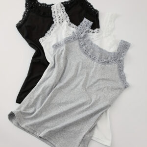 Três Regatas Simples de Cor Sólida com Renda, Regatas Versáteis de Gola Redonda, Roupa Íntima Feminina, Regatas Respiráveis de Ajuste Básico, Roupa Íntima para Quatro Estações – Preto, Branco e Cinza