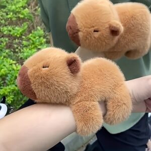 Adorável Brinquedo de Pelúcia de Capivara – Animal de Pelo Falso Macio e Aconchegante para Decoração de Casa & Presentes de Inverno