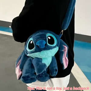 Mochila casual de pelúcia Disney Stitch, leve e em poliéster, com alça ajustável, bolsa de viagem fofo para homens e mulheres.