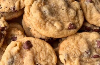 FAVORITE CHOCOLATE CHIP COOKIES – The Southern Lady Cooks