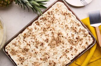 Hummingbird Sheet Cake – The Stay At Home Chef