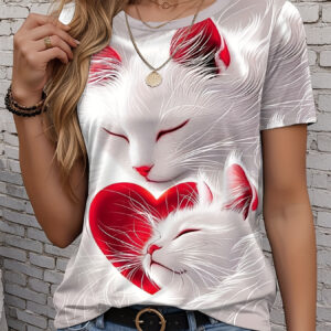 Camiseta Estampada Feminina de Manga Curta com Decote Redondo e Tendência Alvo