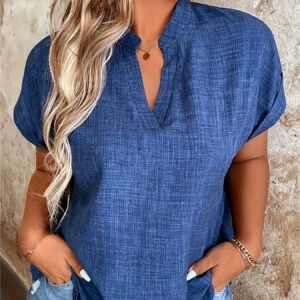 Top Feminino com Gola Alta e Decote em V Orientado para a Fortuna